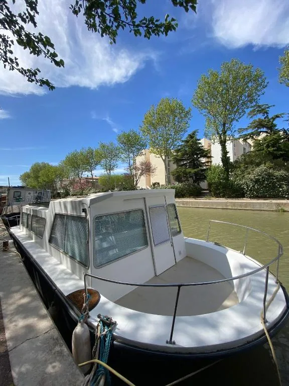 Bateau Mama Mia en Occitanie