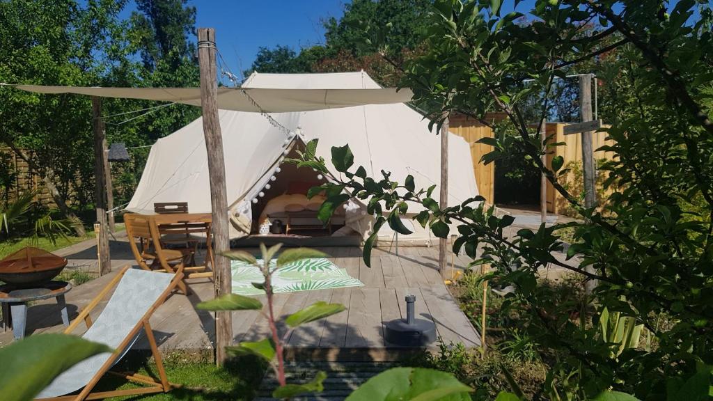 Bohème glamping expérience avec espace bien-être, Gironde