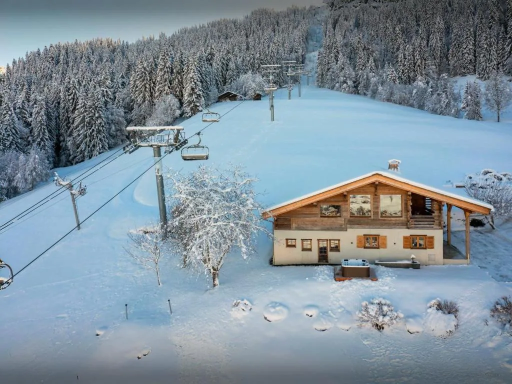 Ferme Claudius - OVO Network, gîte insolite avec bain chaud en Auvergne-Rhône-Alpes