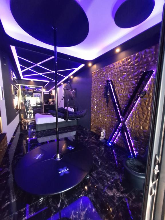 Loveroom love room mes petits secrets miniac morvan en Ille-et-Vilaine avec terrasse