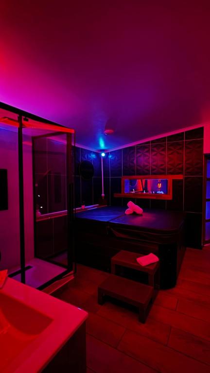 Loveroom L'1TIMISTE CDS à Seine-Saint-Denis, Île-de-France
