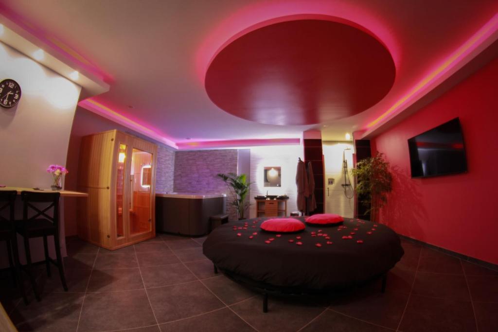 Nuit vip spa sauna privatif à Bouches-du-Rhône, Provence-Alpes-Côte d'Azur