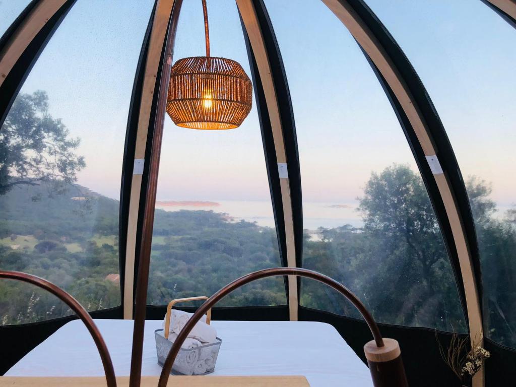 Bulle Palom'bolla en Corse-du-Sud avec vue mer