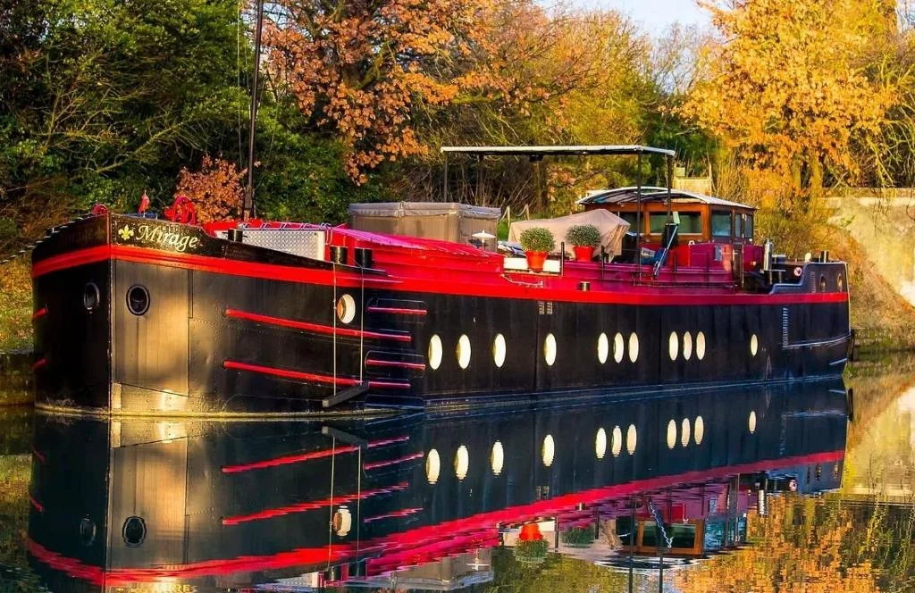 Péniche Mirage-chambre d'hôtes en Occitanie