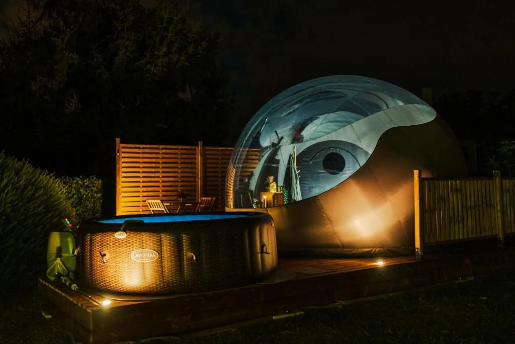 Reves2bulles avec spa ou jacuzzi, Ousse, Pyrénées-Atlantiques