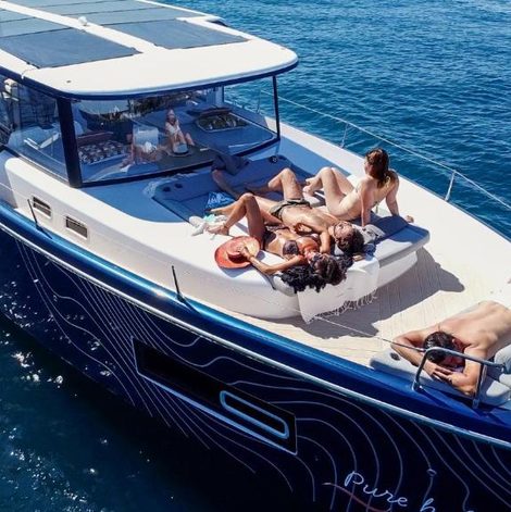 Bateau Aquaïa, Saint-Tropez by sea dans le Var avec spa privatif