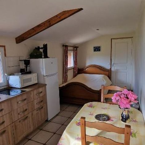 Séjour à la ferme AU Bosquet fleuri dans le Jura