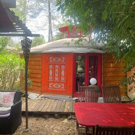 Yourte B&B L'Albatros dans le Var avec piscine