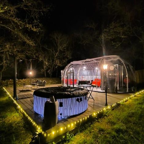 Bulle Love Passion & Spa dans le Lot avec terrasse