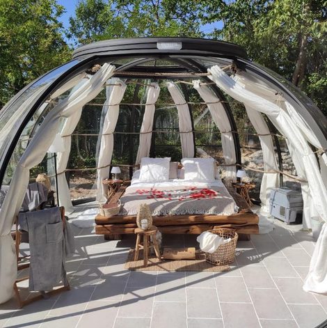 Bulles d'Auvergne dans l’Allier avec terrasse