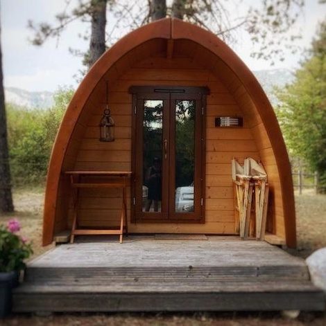 Pod Cabane en bois POD 2 dans l’Ain avec terrasse