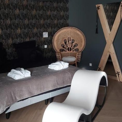 Loveroom Domaine du Saugé en Indre-et-Loire avec sauna