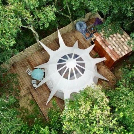 Tente Gite tente LOTUS dans les Pyrénées-Orientales avec piscine