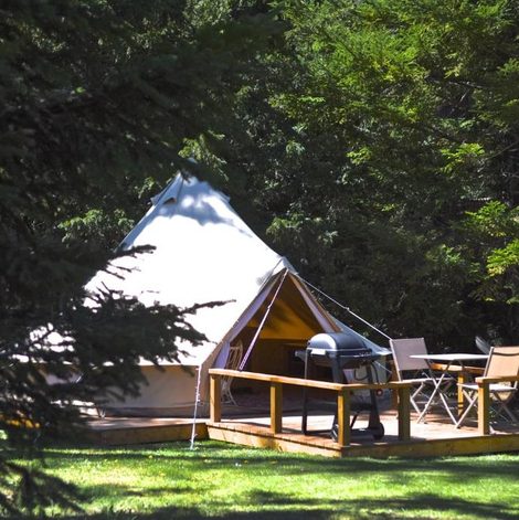 Tente Glamping at Camping La Source dans les Hautes-Alpes avec terrasse