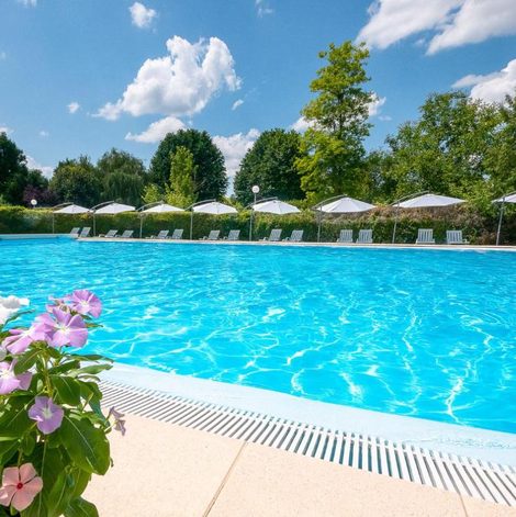 Tente Glamping Saint Germain dans le Lot avec piscine