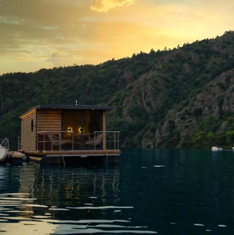 Bateau Houseboat by Noma dans la Loire avec spa privatif