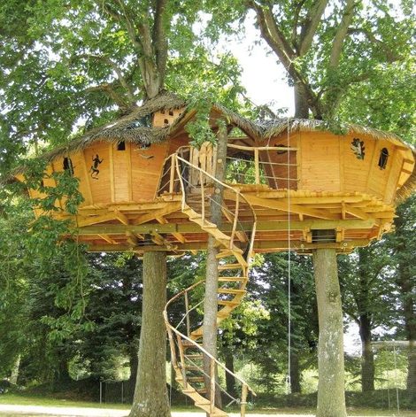 Cabane dans les arbres Insolites, Les Ormes, Épiniac en Ille-et-Vilaine avec piscine
