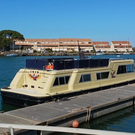 Bateau Isis dans l’Hérault avec terrasse