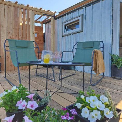 Gîte insolite La cabane au fond du jardin dans le Bas-Rhin avec terrasse