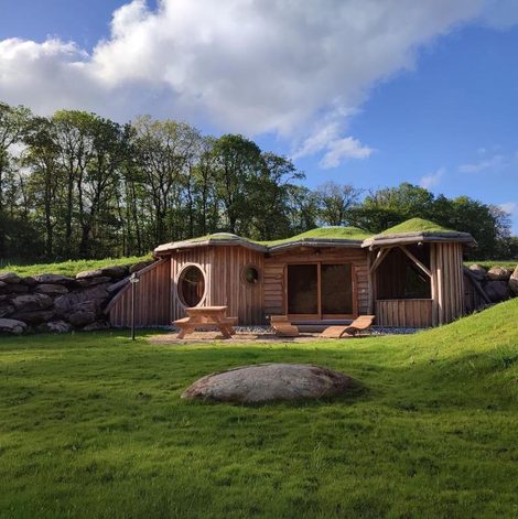 Maison de hobbit La Cabane Korrigans dans les Côtes-d’Armor