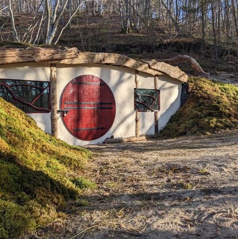 Maison de hobbit Les Petites Cahutes - La Maison de Hobbit en Haute-Loire