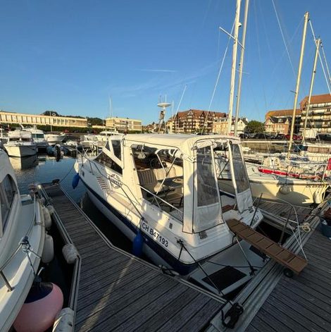 Bateau Le duplex des Marinas, dog friendly & parking dans le Calvados avec terrasse