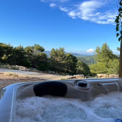 Loveroom Le Maquis Rooms dans le Var avec terrasse