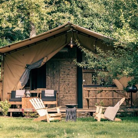 Tente Lodges des Grands Chênes en Haute-Saône avec piscine