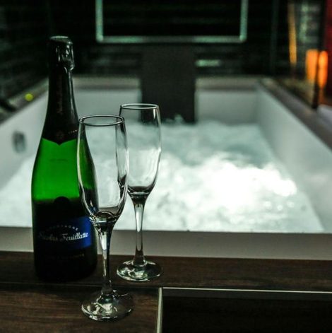 Loveroom Luxe and Spa en Seine-et-Marne