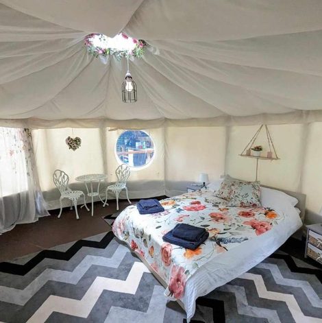 Yourte Luxury Glamping @Moulin des Forges en Creuse avec piscine