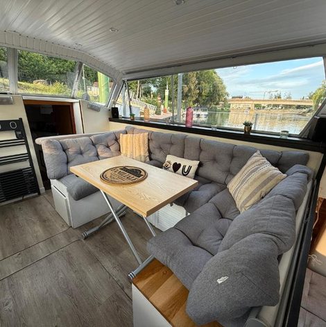 Bateau Magnifique séjour en Bateau-Bord de Marne en Seine-et-Marne avec terrasse