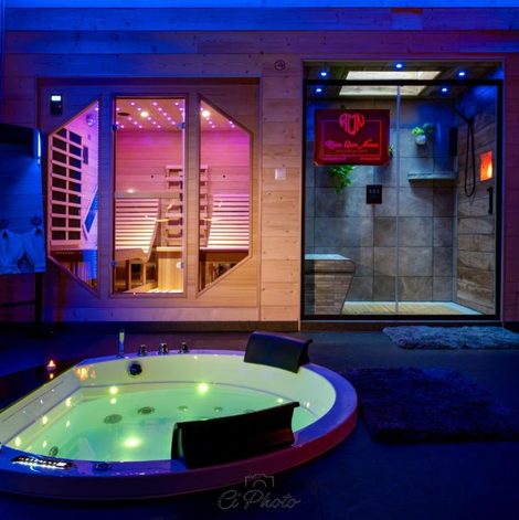 Loveroom Rien Que Nous en Moselle avec sauna