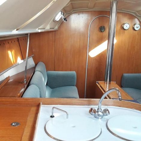 Bateau Sailboat for sea ride or instructor class dans le Gard avec spa privatif