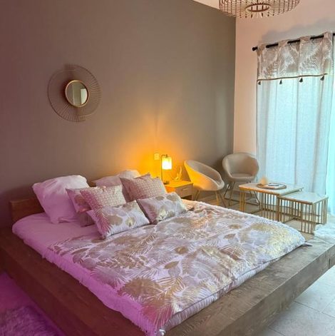 Loveroom Secret Love Room dans le Gard avec spa privatif