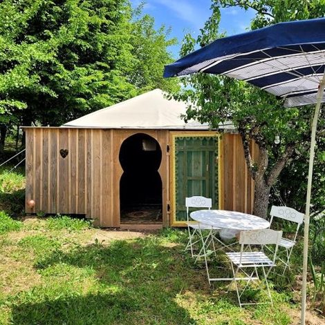Tente-Cabane en Quercy dans le Lot avec piscine