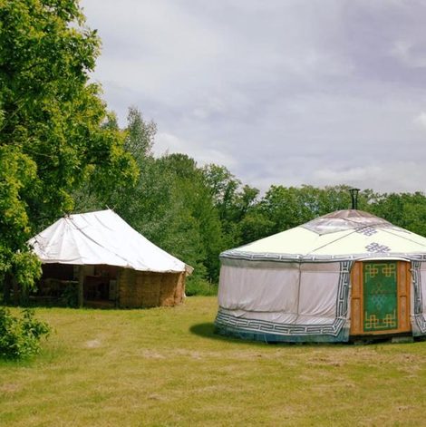 Yourte d’Aiguevives en Indre-et-Loire avec spa privatif